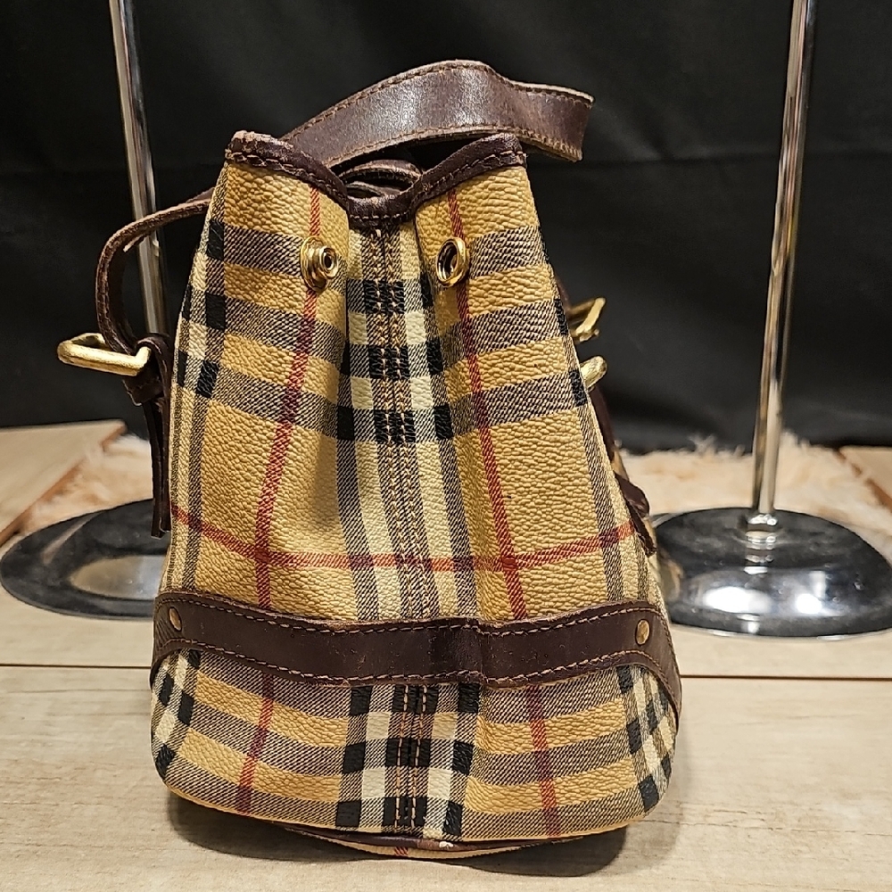 Burburry London Plaid Brown Leather  Bagw/COA - Picture 6 of 10